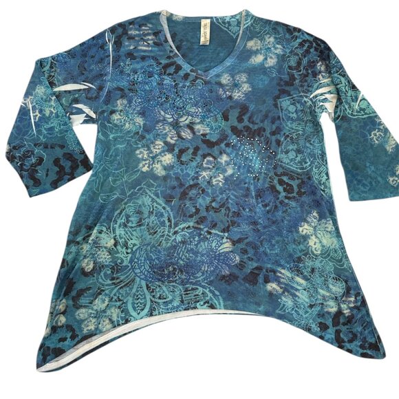 endles designs Tops - Endless Designs Women’s Blue V-Neck Tunic Top Size Small